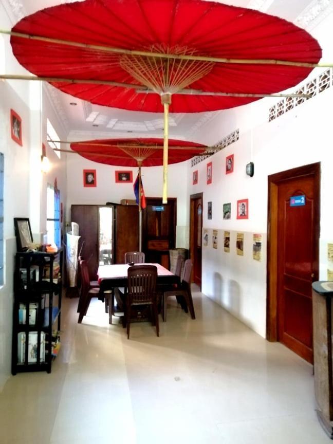 Tortuga Guesthouse Kampot Exterior foto